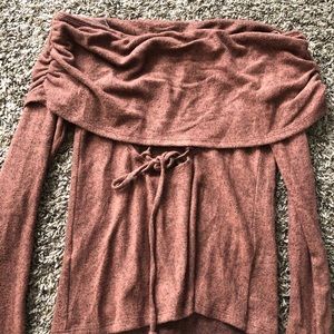 Olia burnt orange/ dark red shoulder less sweater